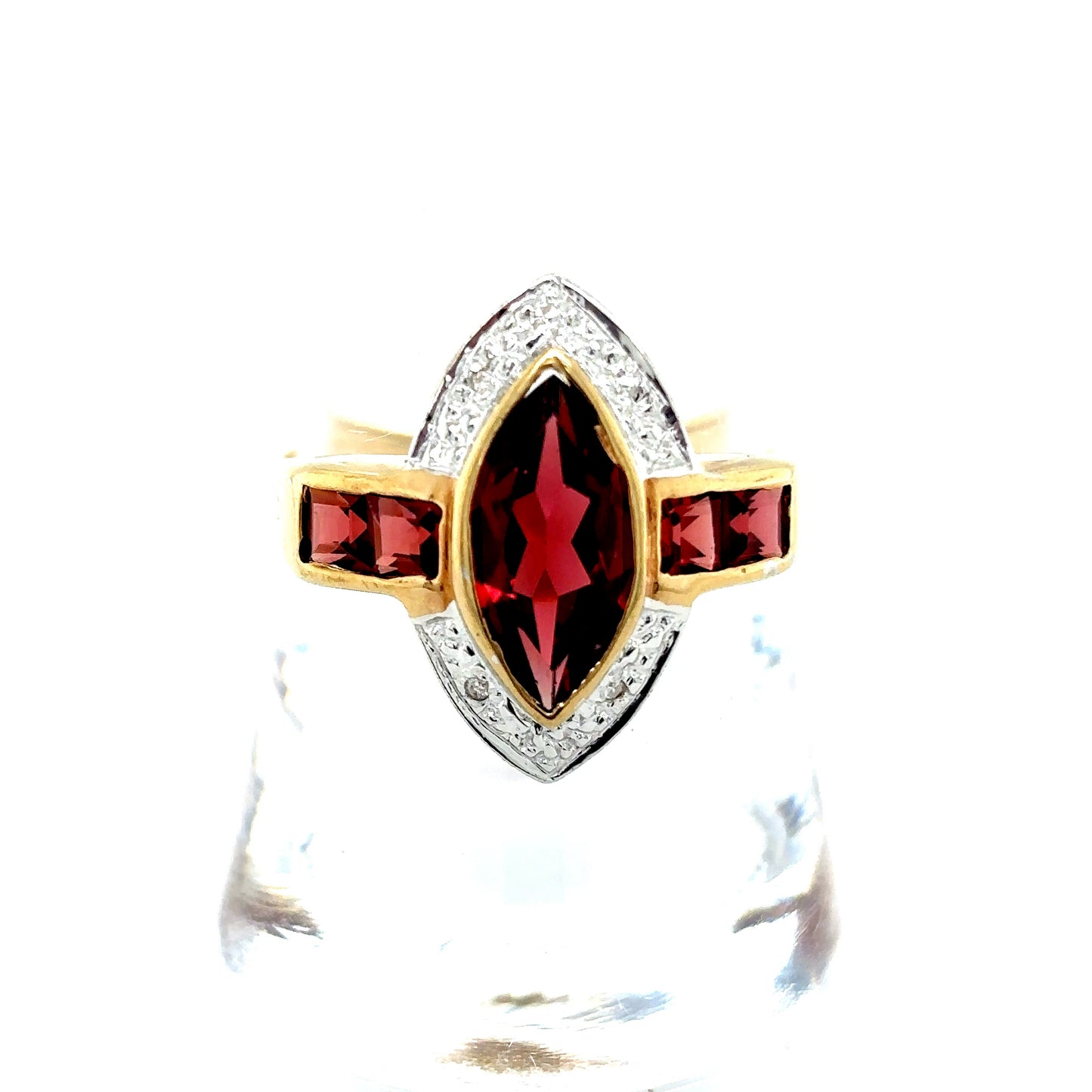 10k Yellow Gold Garnet & Diamond Ring