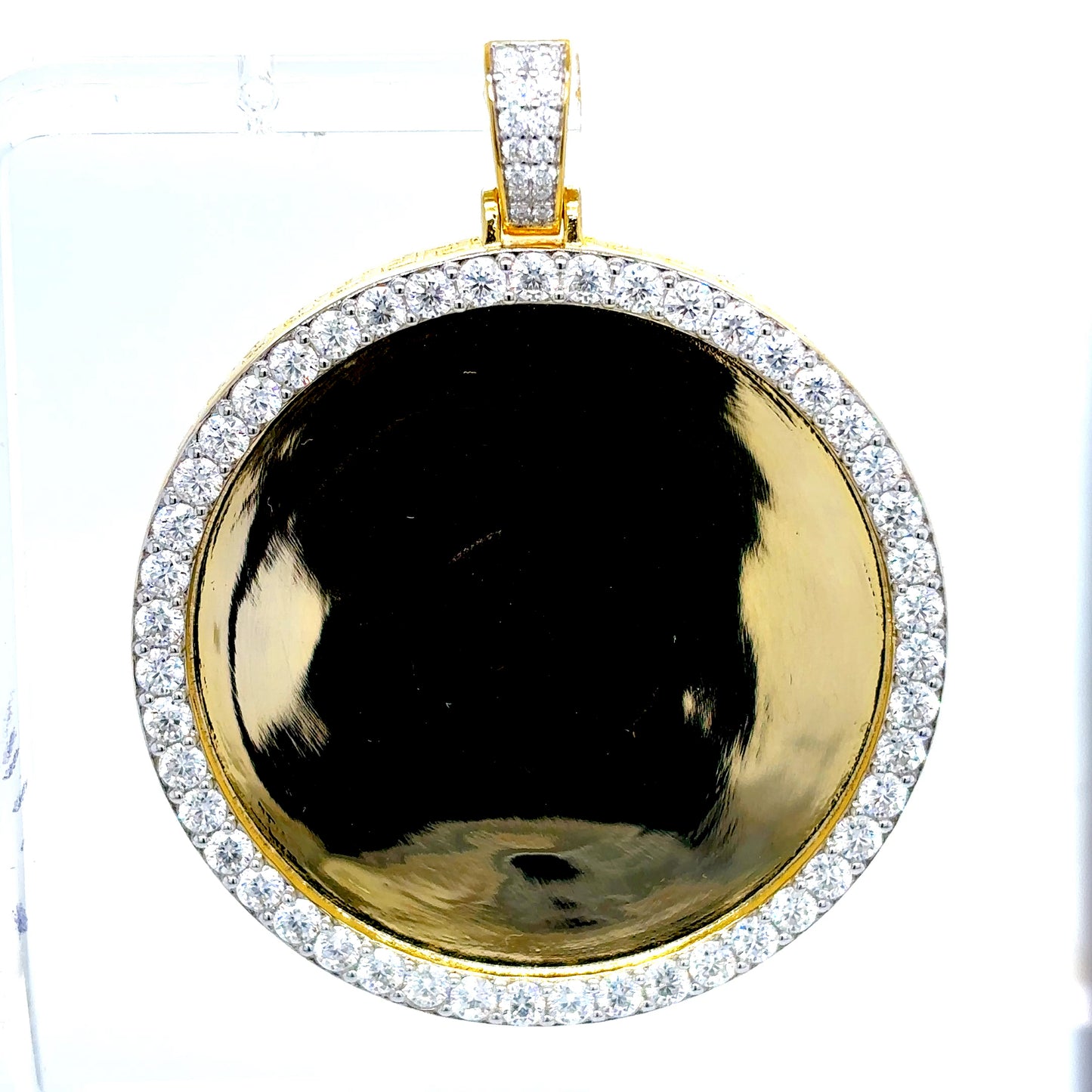 925 S.S. GP VVS Moissanite Photo Pendant
