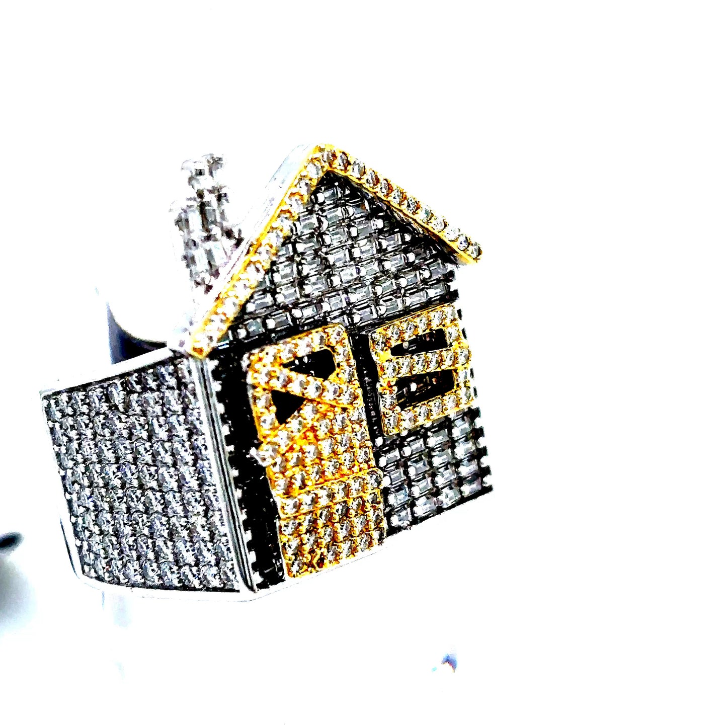 925 S.S. VVS Moissanite Trap House Ring