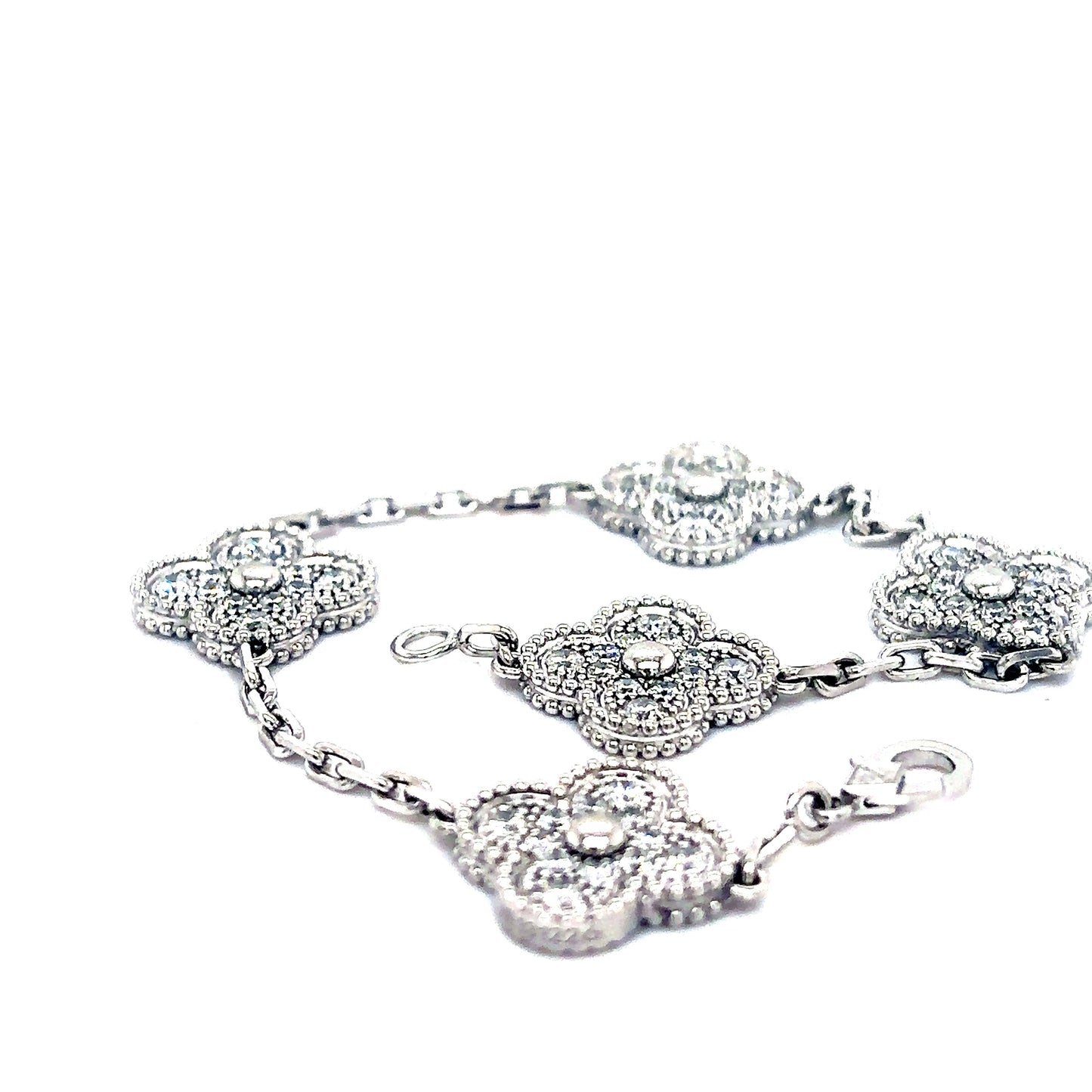 18k White Gold Diamond Design Clover Bracelet