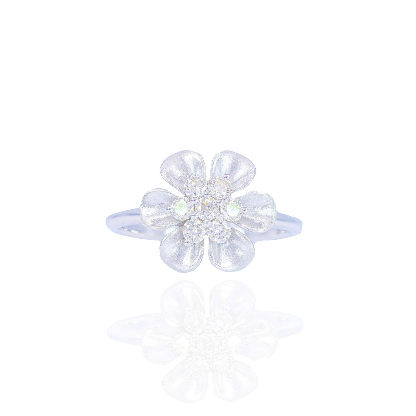 14k White Gold Diamond 3D Flower Ring